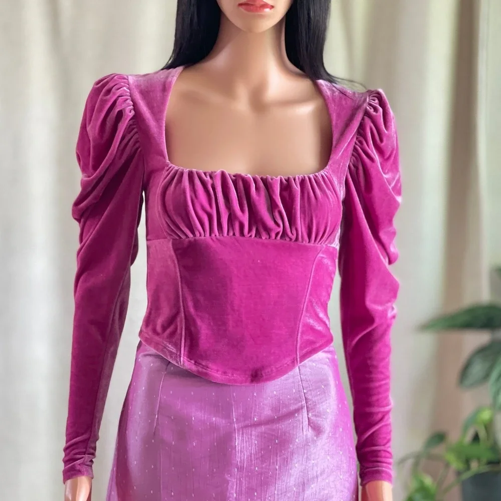Free People Hold Me Top Magenta Pink Velvet Puff Sleeve Milkmaid Renaissance‎ XS